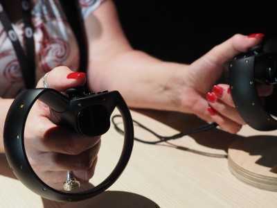 Oculus Touch может поступить в продажу после октябрьской конференции Oculus Connect 3