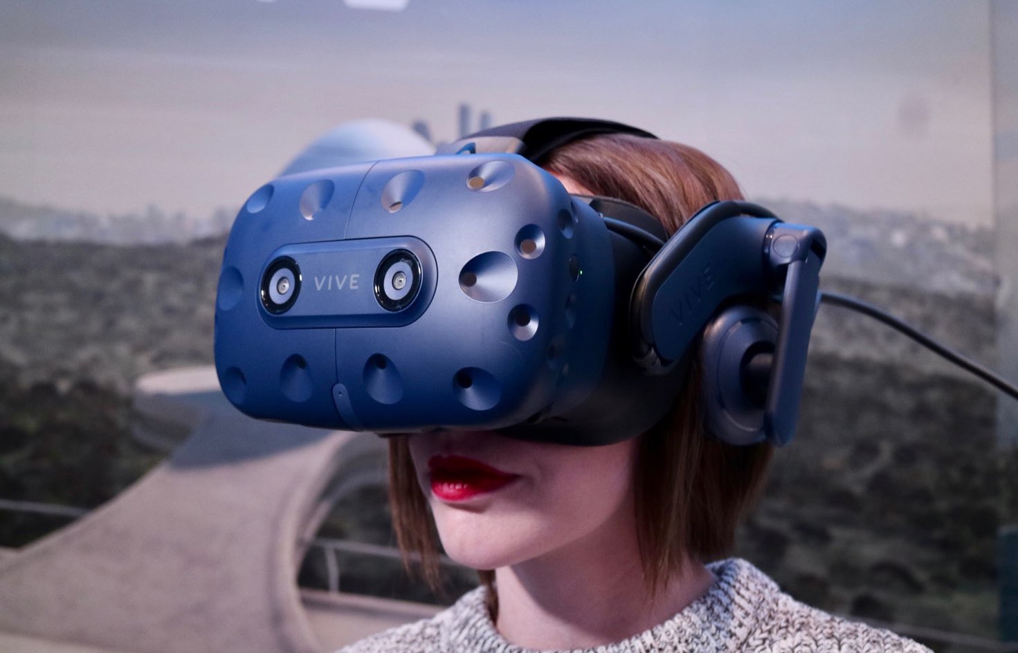 Комплект HTC VIVE Pro + Valve Index Controllers Kit Steam 2.0