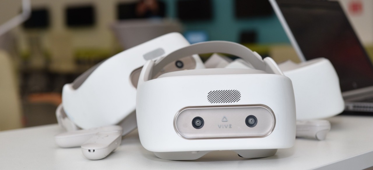 купить мобильный класс виртуальной реальности EDUBLOCK Plus (VR-16)