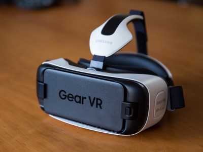 Самсунг Gear VR будущего поколения будет проводить сканирование лиц