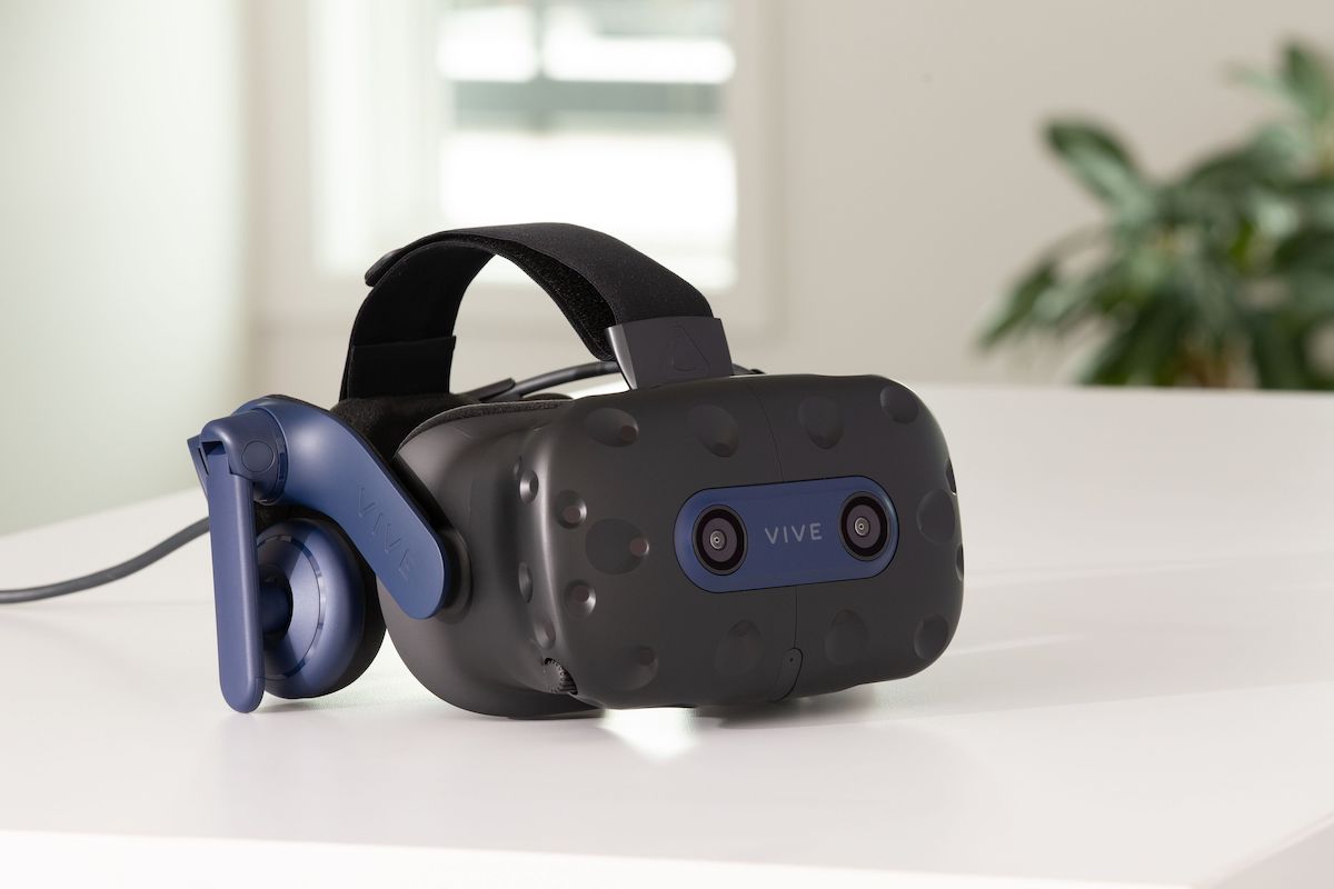 заказать шлем виртуальной реальности Vive Pro 2.0